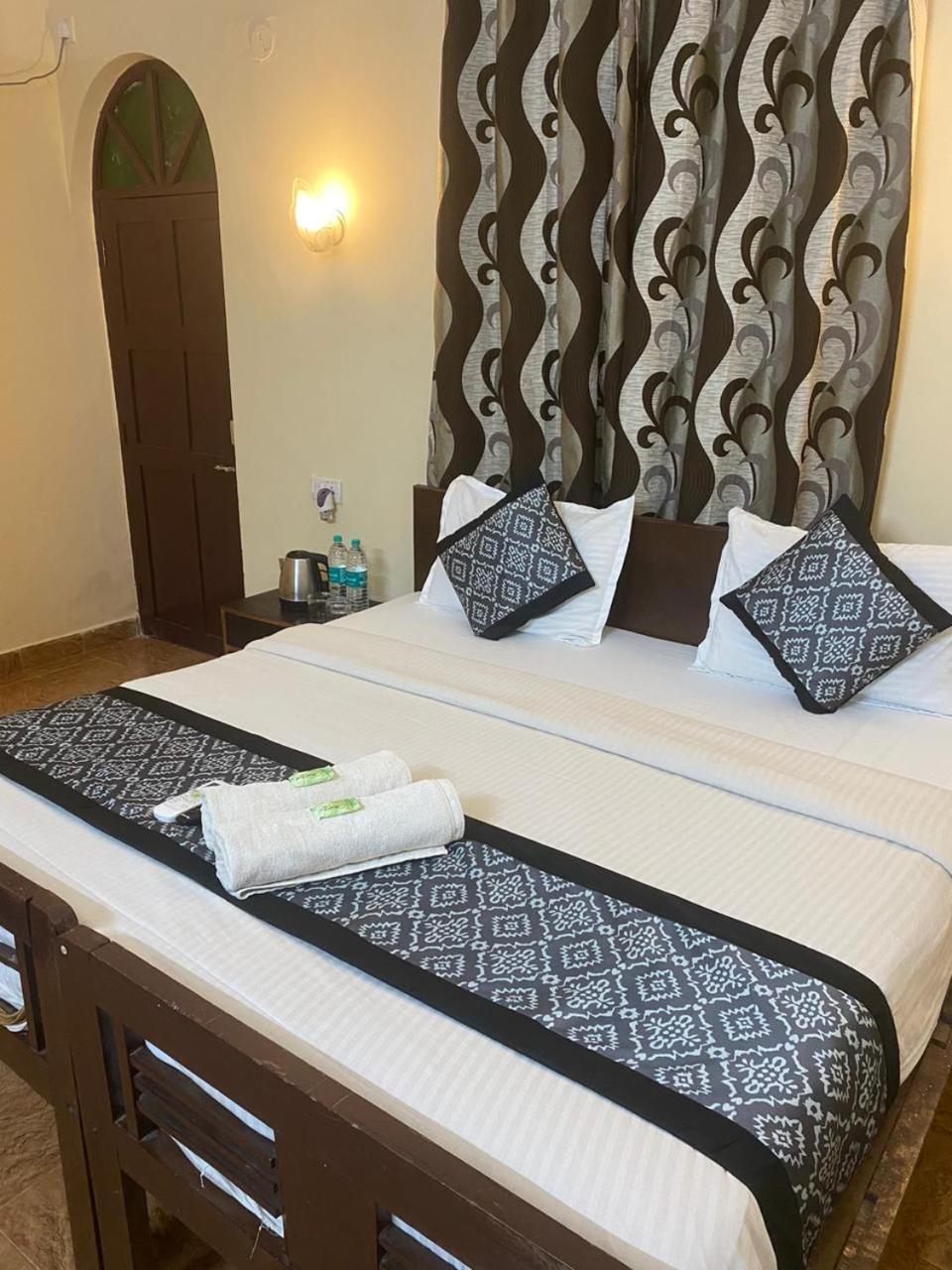 Baga Beach Palms Exterior foto